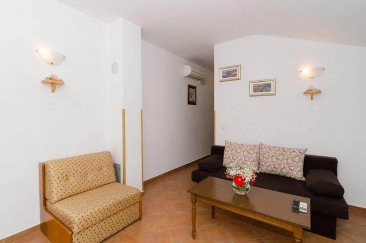 קאבטאט Apartments Pavo מראה חיצוני תמונה